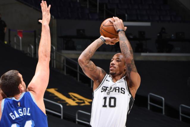 的12号战 的12号战